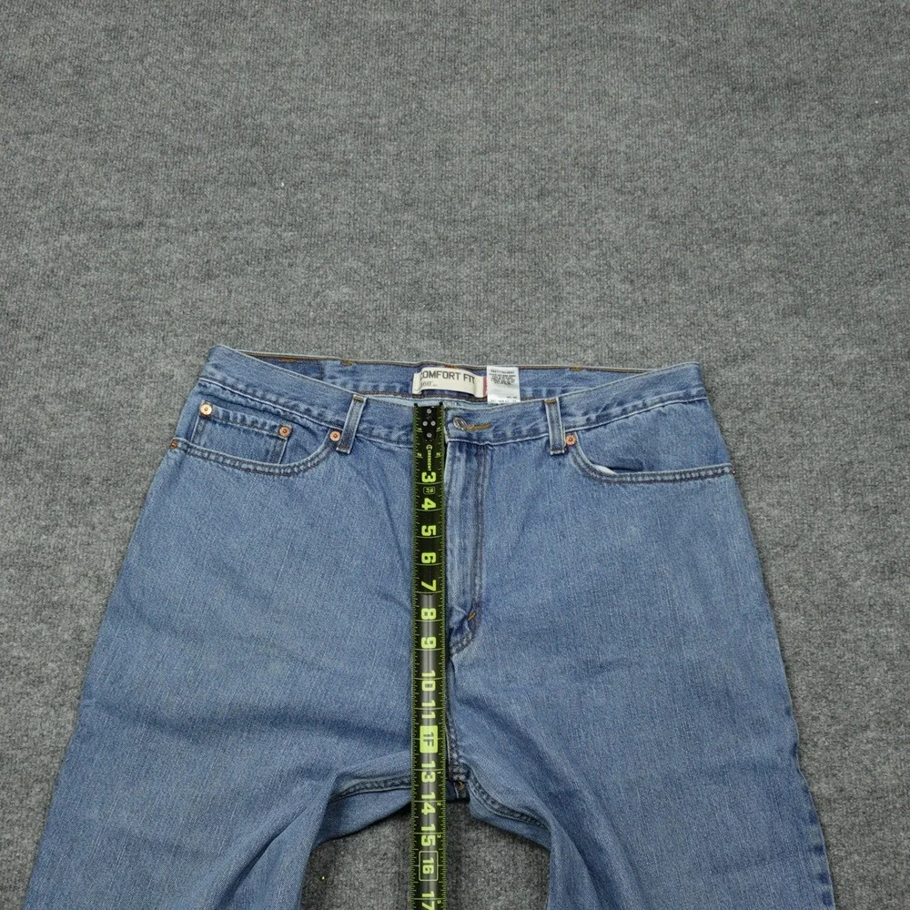 Vintage Levi's 560 Jeans Mens 40x34 Blue Comfort Fit Relaxed Tapered Leg Y2K